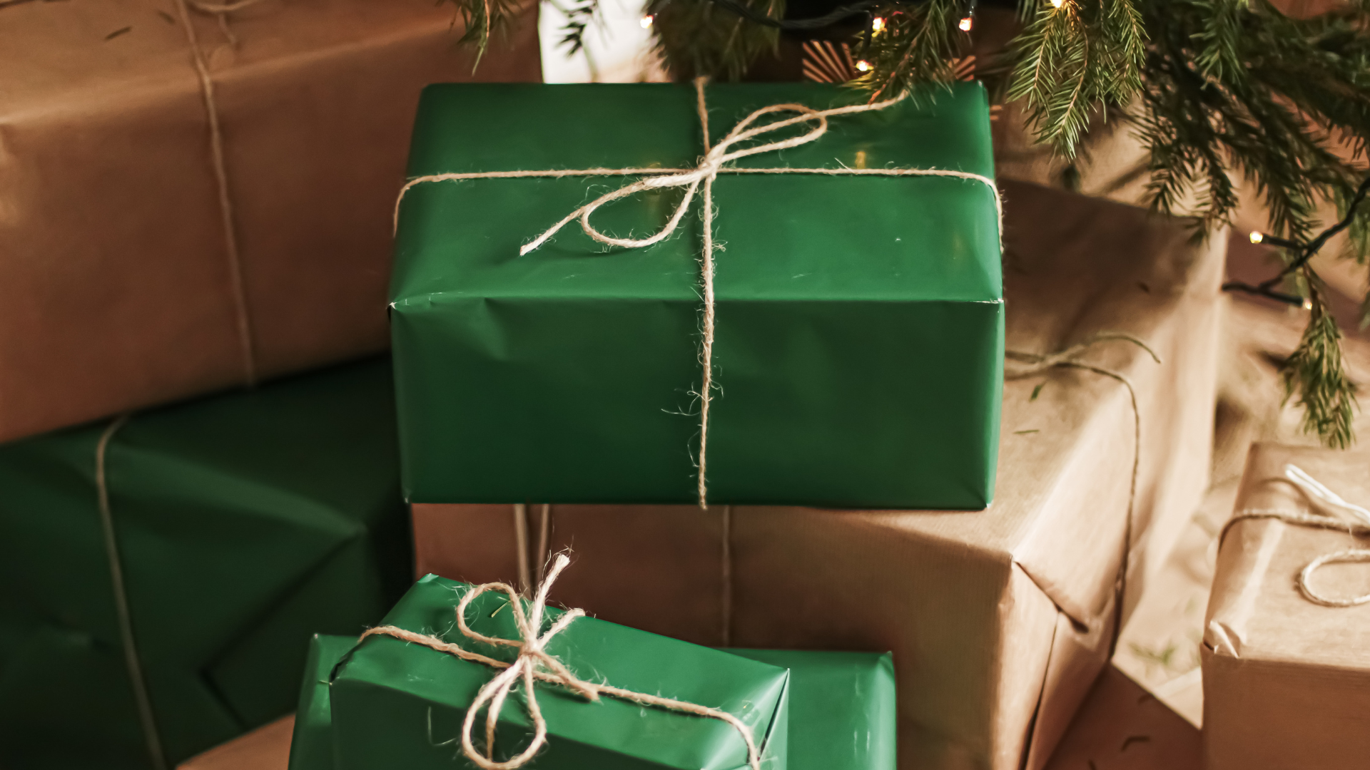 The Perfect Gift Guide: Thoughful Present Ideas for the Holidays